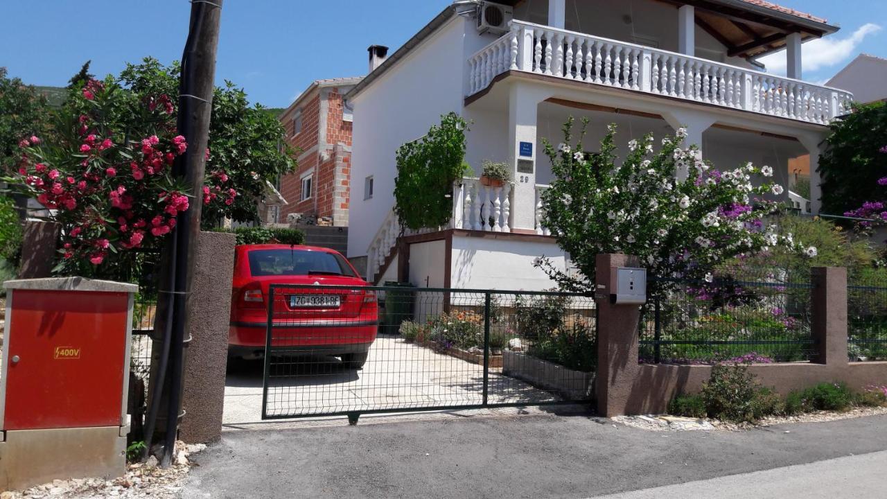 Apartment Ana 格基卡琳 外观 照片