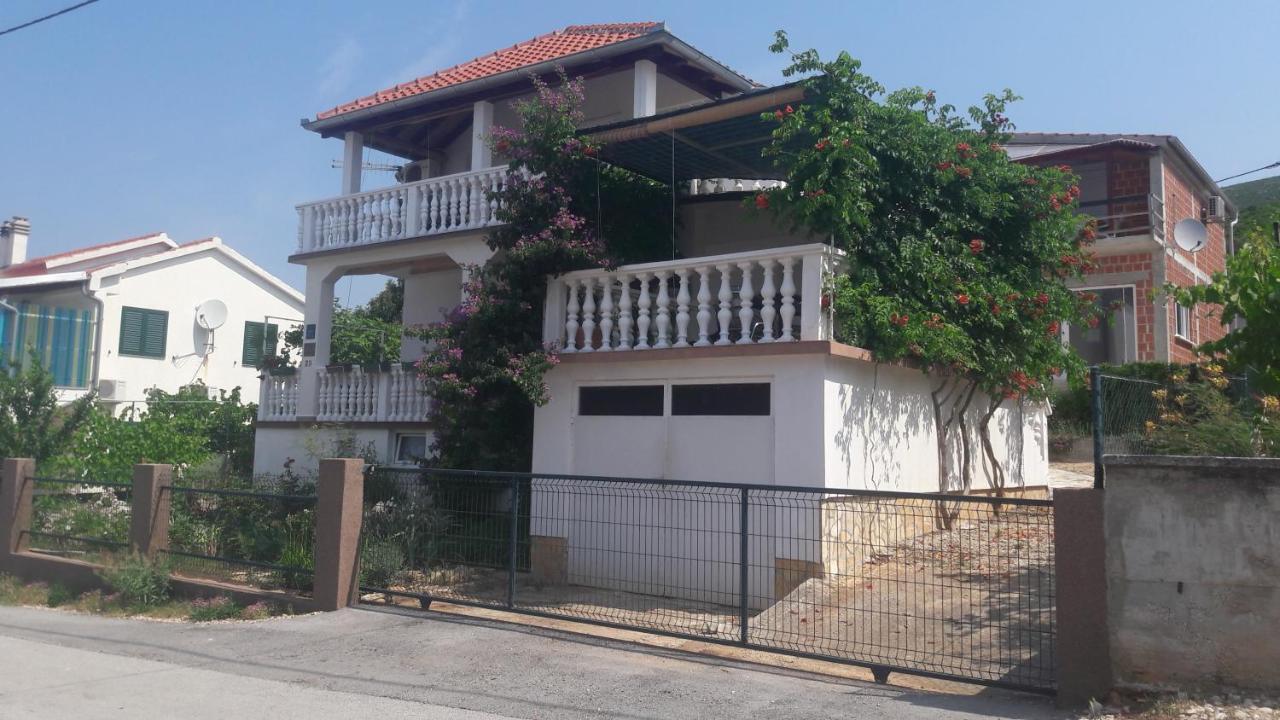 Apartment Ana 格基卡琳 外观 照片