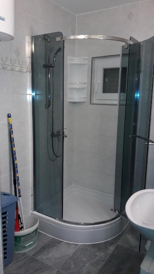 Apartment Ana 格基卡琳 外观 照片