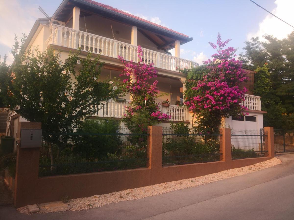 Apartment Ana 格基卡琳 外观 照片